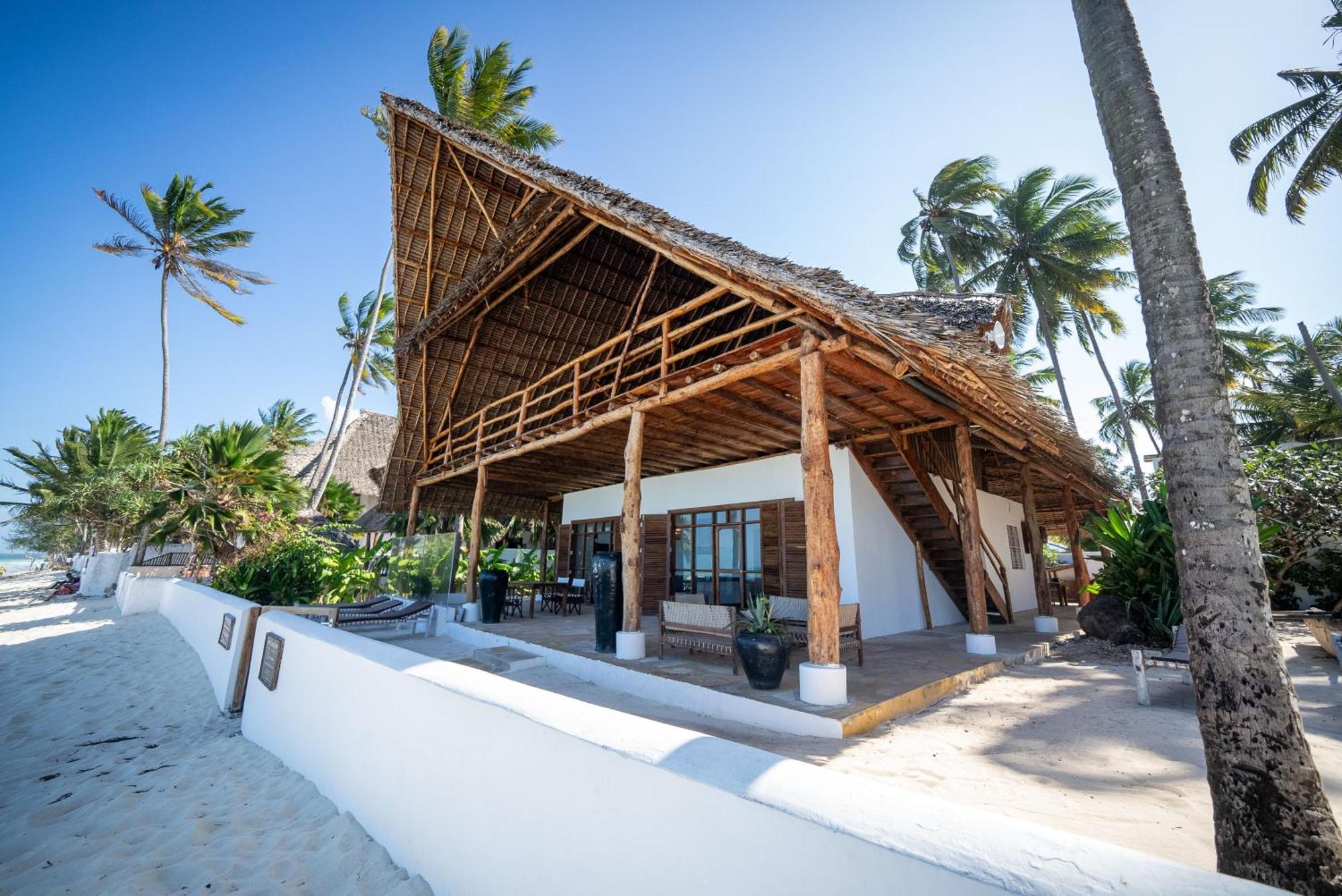 Beachfront Turtle House Zanzibarhouses Кивенгва Экстерьер фото