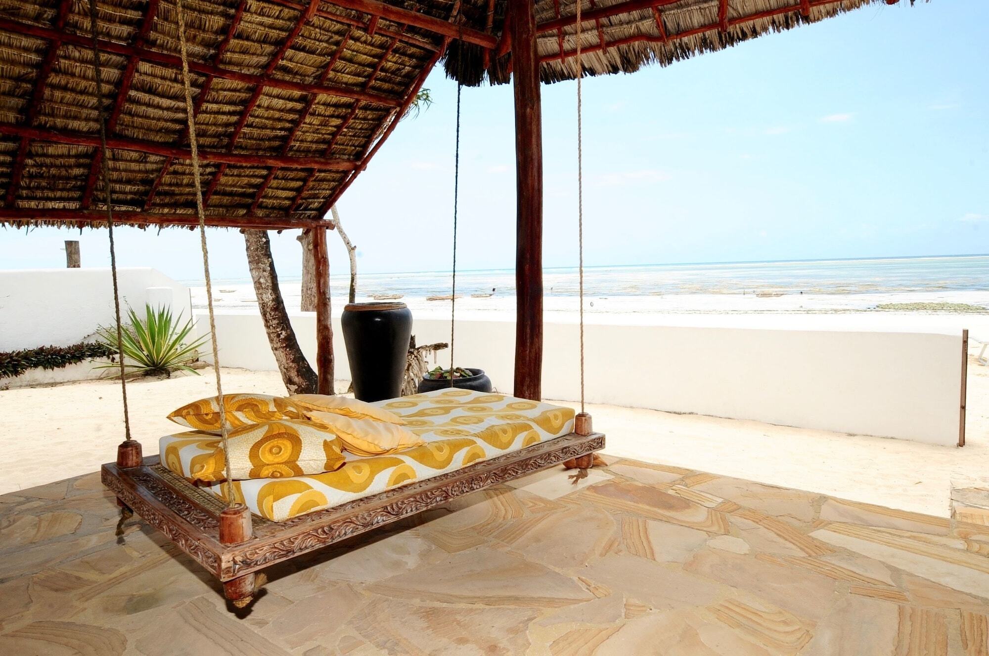 Beachfront Turtle House Zanzibarhouses Кивенгва Экстерьер фото