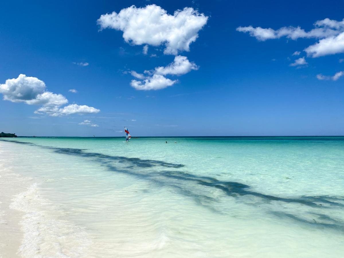 Beachfront Turtle House Zanzibarhouses Кивенгва Экстерьер фото